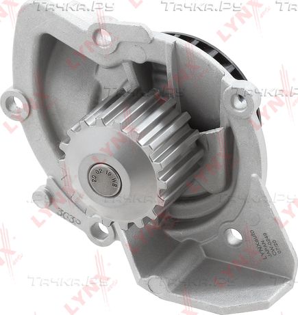 Помпа (водяной насос) LYNXauto для Peugeot 407 2009-2011. Артикул CW-0249