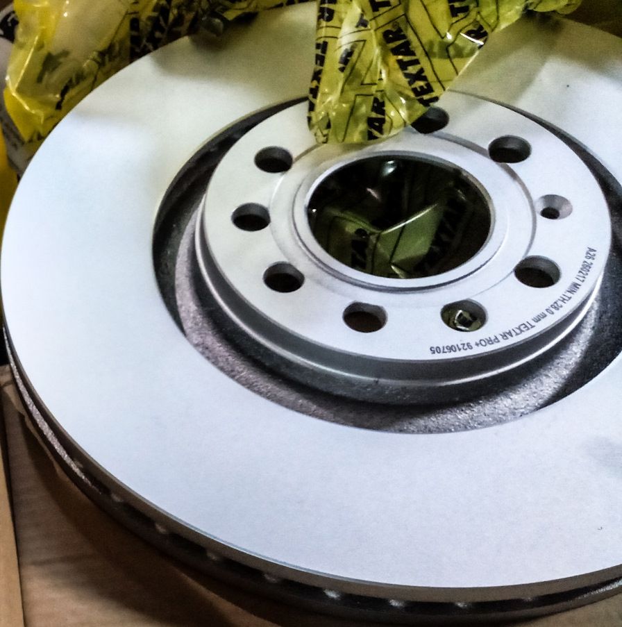 Тормозной диск Textar Pro+. Артикул 92106705