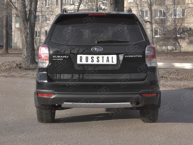 Защита RusStal заднего бампера d75х42 (дуга) для Subaru Forester IV рестайлинг 2 2016-2018. Артикул SUFZ-003349