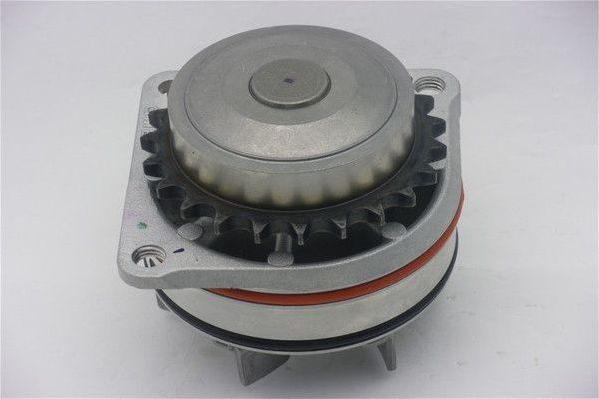 Помпа (водяной насос) GMB для Nissan Maxima A33 2000-2003. Артикул GWN-51A