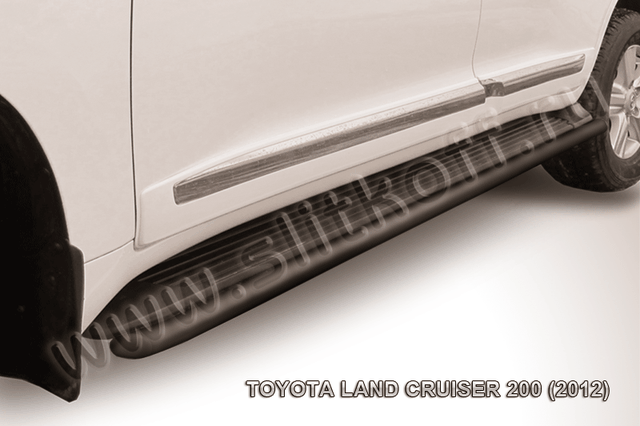 Защита Slitkoff штатного порога d42 ЧЕРНАЯ матовая для Toyota Land Cruiser 200 2012-2013. Артикул TLC2-12-017B