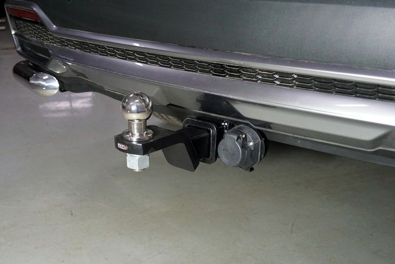 Фаркоп ТСС оцинкованный под американский квадрат для Kia Sorento IV 2020-2026. Артикул TCU00163