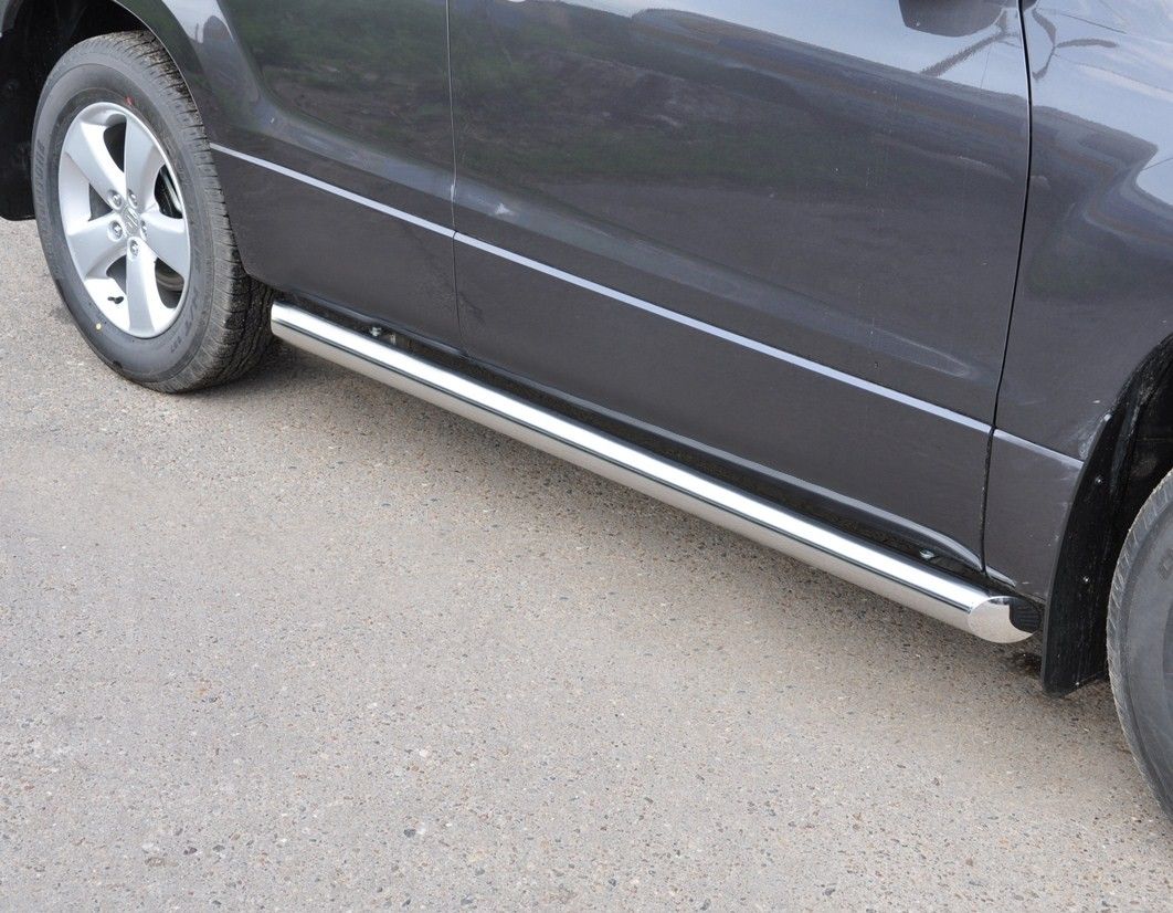 Защита порогов "RusStal" труба d76 (вариант 1) для Suzuki Grand Vitara 5-дв. 2008-2012. Артикул SNT-0010271