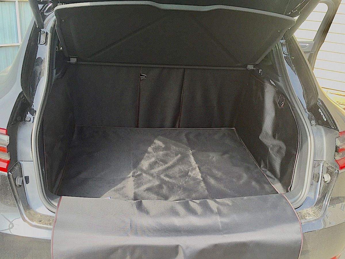 Защитный чехол AUTOSMSTUDIO "Maxi" в багажник автомобиля для Porsche Macan 2013-2026, черный. Артикул TP-PM-MAXI-BL