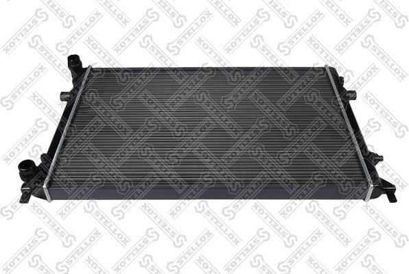 Радиатор охлаждения двигателя Stellox. Артикул 10-26986-SX