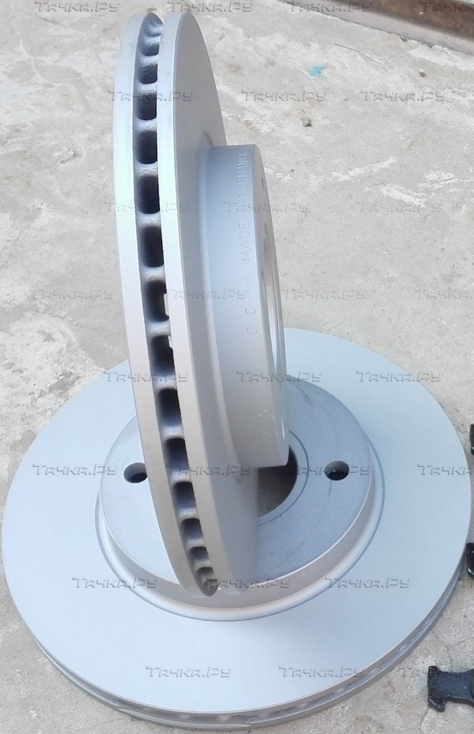 Тормозной диск Zimmermann Coat Z передний для Ford KA I 2001-2008. Артикул 250.1343.20