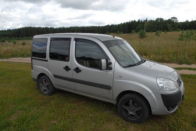 Дефлекторы Cobra Tuning EuroStandart для окон Fiat Doblo II Panorama 5 дв 2009-2015. Артикул FE21009