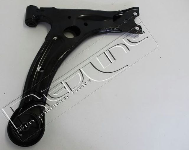 Поперечный рычаг передней подвески RED Line левый нижний для Toyota Corolla E110 2000-2001. Артикул 40TO157