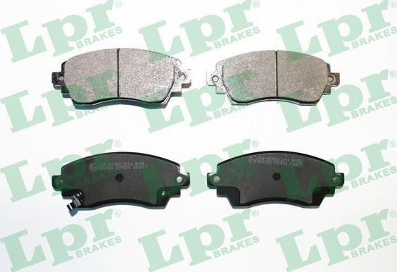 Тормозные колодки LPR передние для Toyota Corolla E110 1997-2002. Артикул 05P834