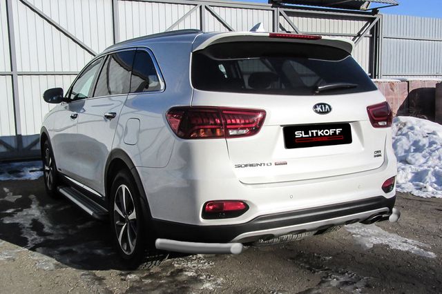 Защита Slitkoff заднего бампера уголки d57 для Kia Sorento III (Prime) рестайлинг 2017-2020 Серебристая. Артикул KS17-006S