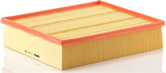 Воздушный фильтр Mann-Filter для Volkswagen LT II 1996-2006. Артикул C 32 338