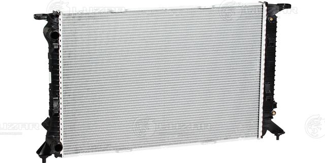 Радиатор охлаждения двигателя Luzar для Audi A4 IV (B8) 2007-2015. Артикул LRc 1880