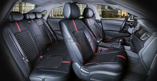 Накидки универсальные CarFashion Sector Leather Plus для авто, цвет Красный/Черный/Черный. Артикул 22229