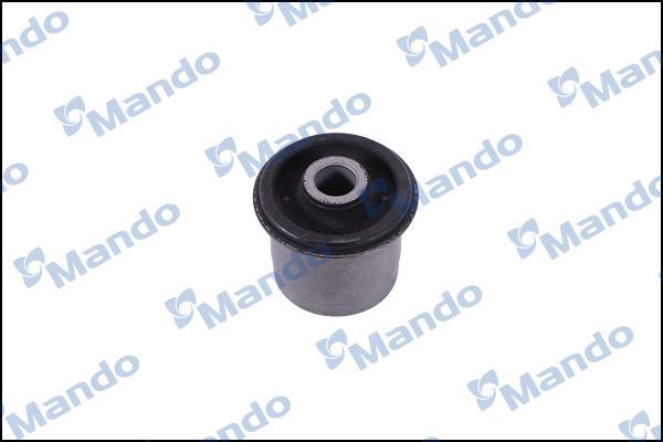 Сайлентблок переднего рычага подвески Mando верхний для Kia Sorento I 2002-2011. Артикул DCC010404
