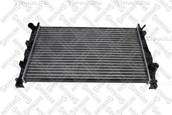 Радиатор охлаждения двигателя Stellox. Артикул 10-26825-SX