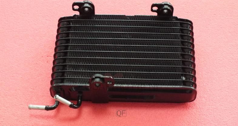 Радиатор масл. АКПП (Quattro Freni). Артикул QF01B00040