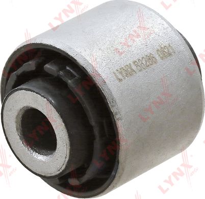 Сайлентблок заднего рычага подвески LYNXauto. Артикул B8266