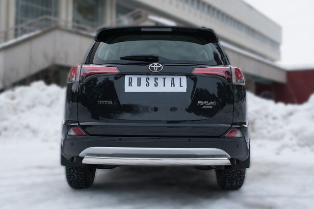 Защита RusStal заднего бампера d75х42 (дуга) для Toyota RAV4 IV 2015-2019. Артикул TR4Z-002202