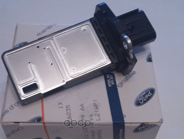 Датчик массового расхода воздуха (ДМРВ) Ford для Ford Transit Connect I 2002-2013. Артикул 1376235