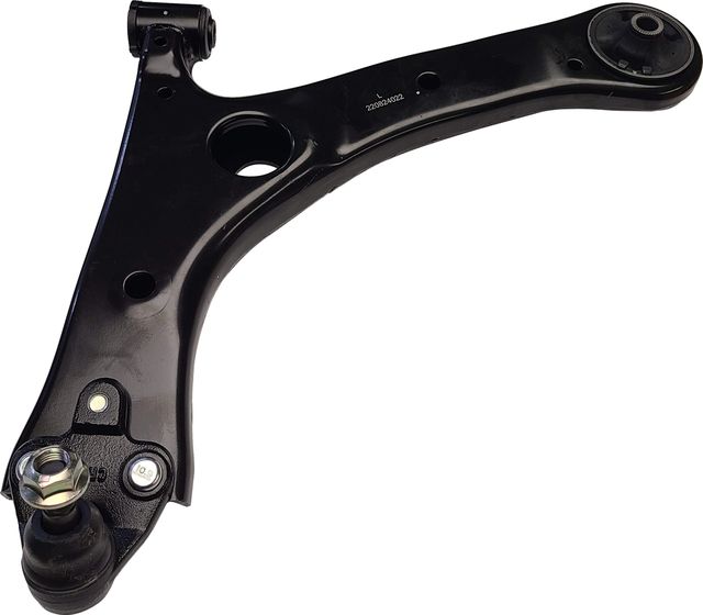 Рычаг передней подвески CTR. Артикул CQ0399L