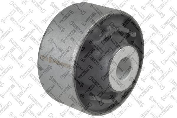 Сайлентблок переднего рычага подвески Stellox. Артикул 72-11864-SX