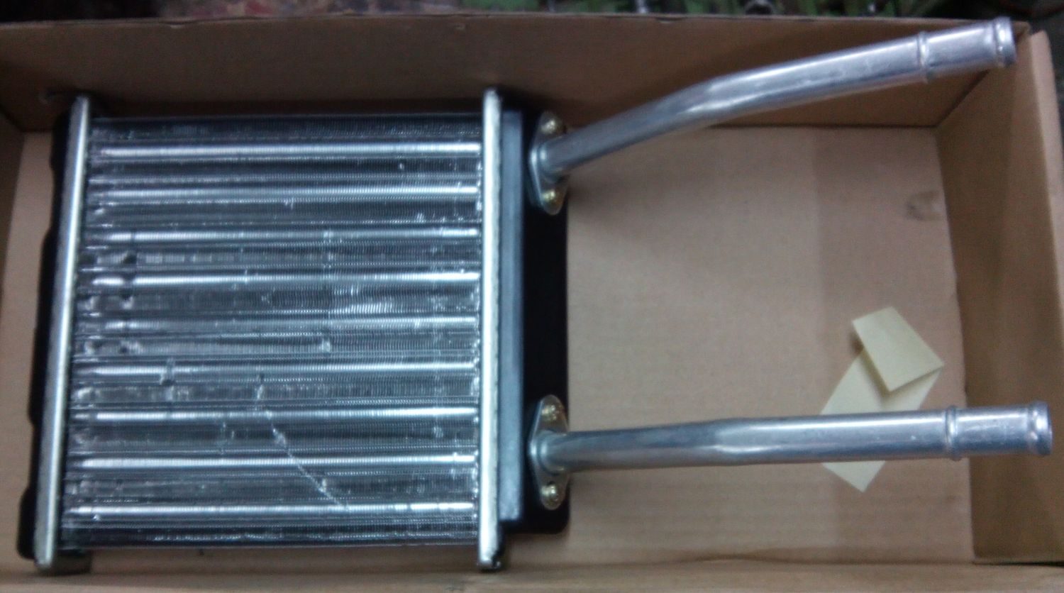 Радиатор отопителя (печки) AVA. Артикул OL6132