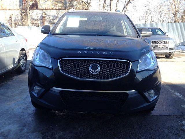 Дефлектор Vip-Tuning для капота SsangYong Actyon II до рестайлинга 2010-2013. Артикул SSY04