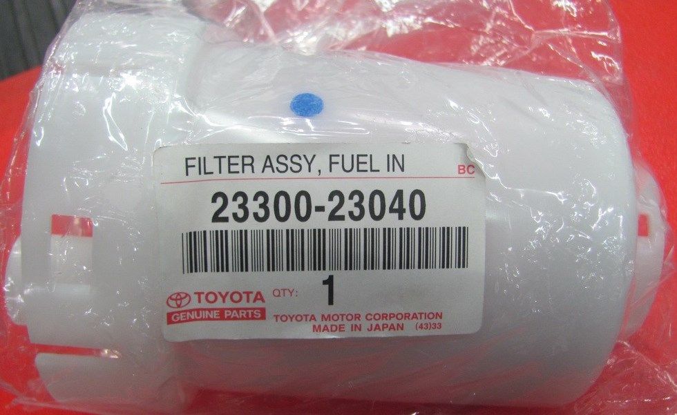 Топливный фильтр Toyota. Артикул 2330023040