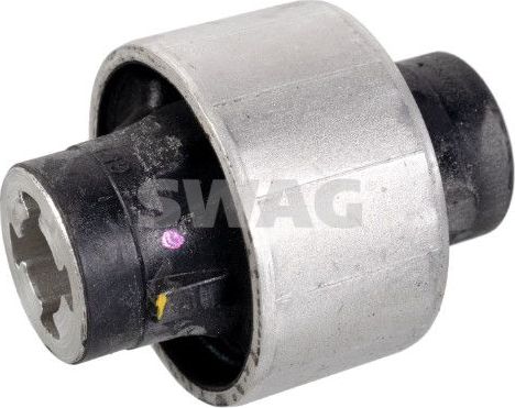 Сайлентблок переднего рычага подвески SWAG (резина/металл). Артикул 33 10 2250