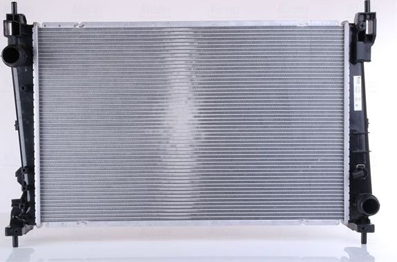 Радиатор охлаждения двигателя Nissens. Артикул 630755