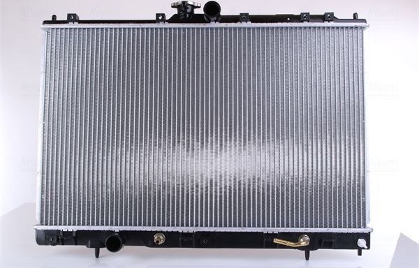 Радиатор охлаждения двигателя Nissens для Mitsubishi Airtrek 2003-2005. Артикул 62893