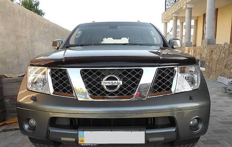 Дефлектор SIM для капота Nissan Pathfinder R51 2004-2009. Артикул SNIPAT0412