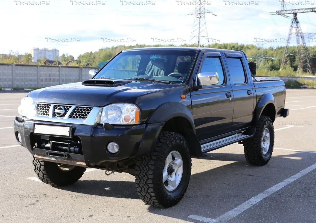 Дефлекторы Cobra Tuning для окон Nissan NP300 2008-2024. Артикул N10708 -  купить в Рязани, каталог с ценами. Доставка по всей России. Магазин Тачка.Ру