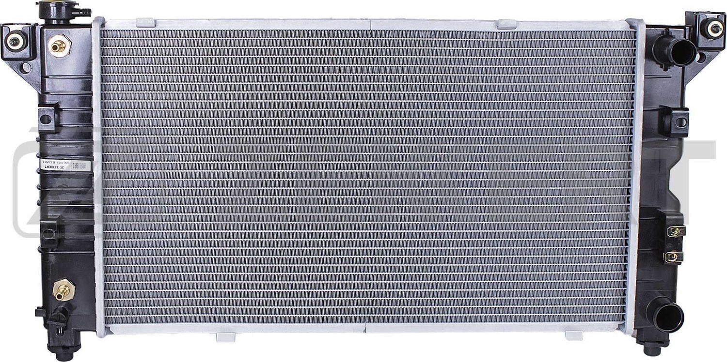 Радиатор охлаждения двигателя Zekkert. Артикул MK-1078