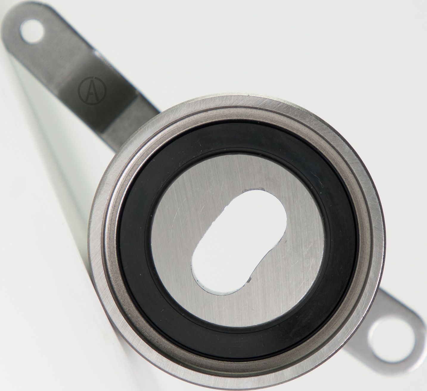 Натяжной ролик (натяжитель) ремня ГРМ Miles. Артикул AG02046