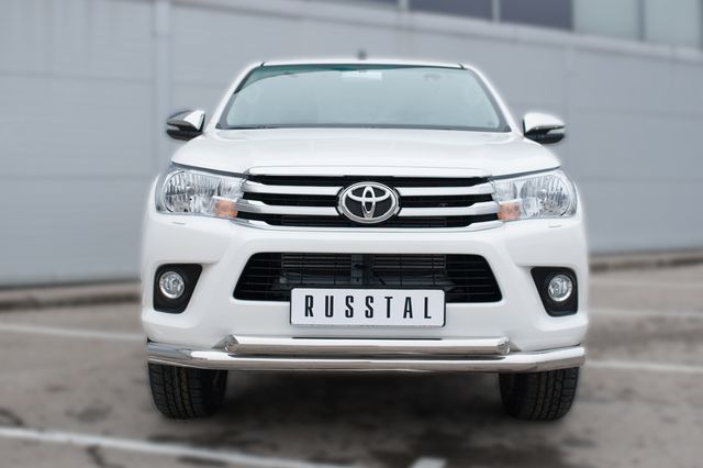 Защита RusStal переднего бампера d76 (секции) d63 (дуга) для Toyota Hilux VIII 2015-2020. Артикул THZ-002147