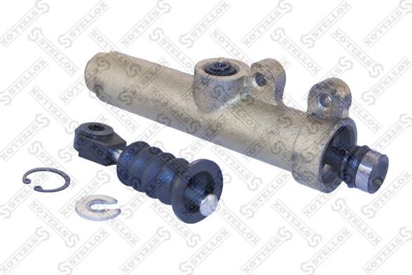 Цилиндр сцепления главный Stellox. Артикул 05-80001-SX