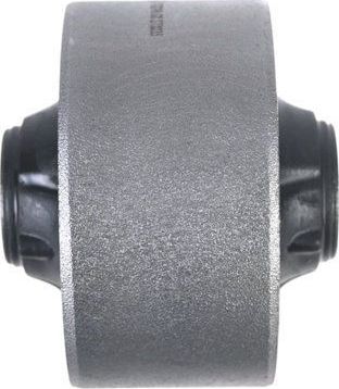 Сайлентблок переднего рычага подвески Stellox. Артикул 77-02249-SX