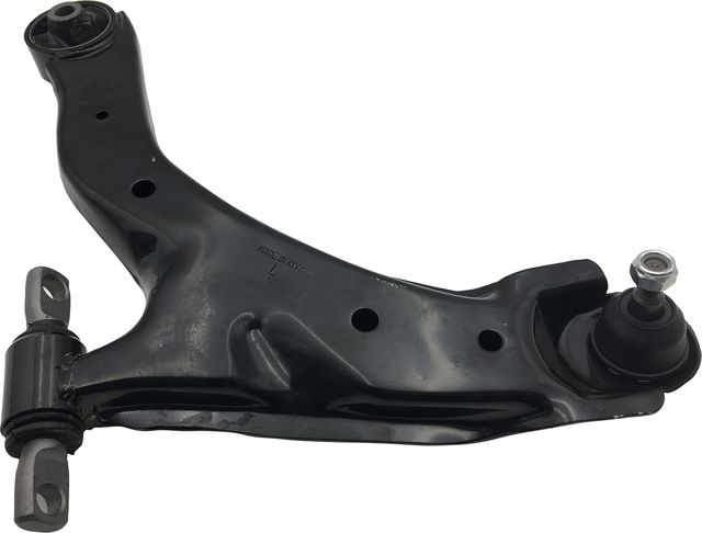 Поперечный рычаг передней подвески CTR левый для Kia Cerato II 2009-2013. Артикул CQ0194L