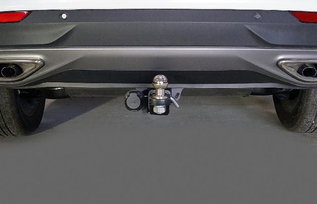 Фаркоп ТСС под американский квадрат для Changan CS75 Plus 2WD 1.5T 2023-2026. Артикул TCU00370