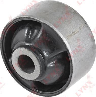Сайлентблок переднего рычага подвески LYNXauto. Артикул C8332