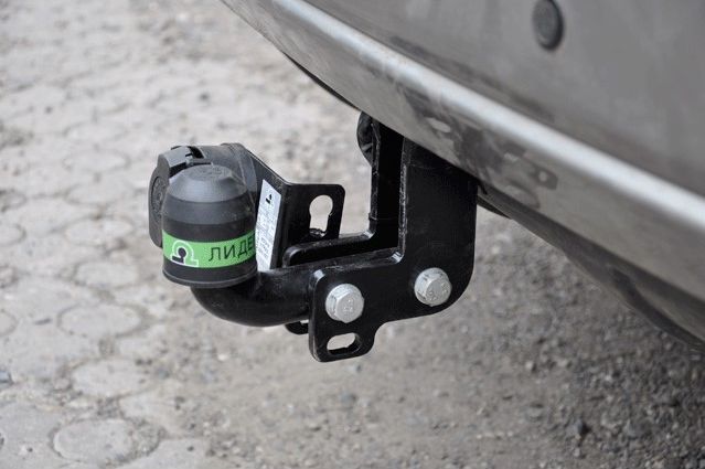 Фаркоп Лидер-Плюс для Nissan X-Trail T30 2001-2007. Артикул N102-A