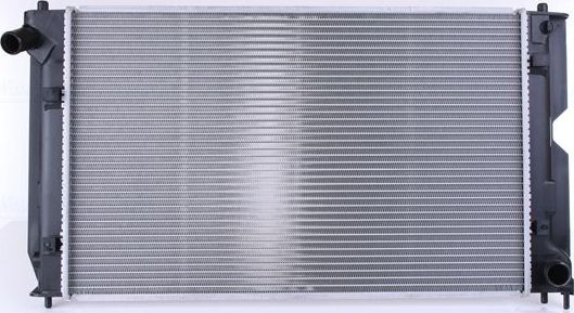 Радиатор охлаждения двигателя Nissens ** FIRST FIT ** для Toyota Corolla E120, E130 2004-2007. Артикул 64679A