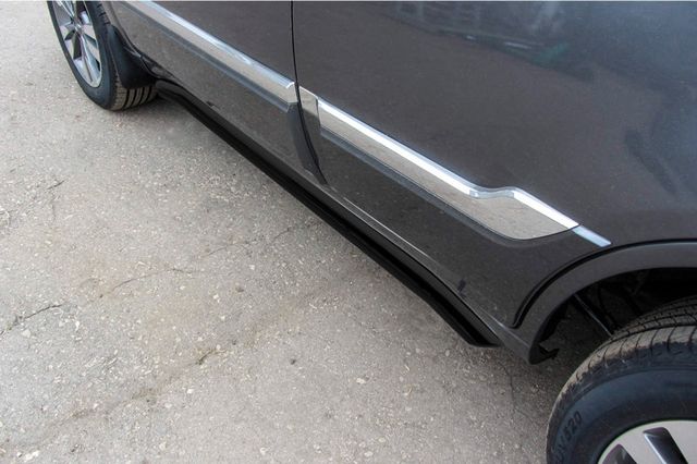 Пороги Slitkoff труба d76 с гибами для Chery Tiggo 3 2017-2020 Черные. Артикул CT3-006В