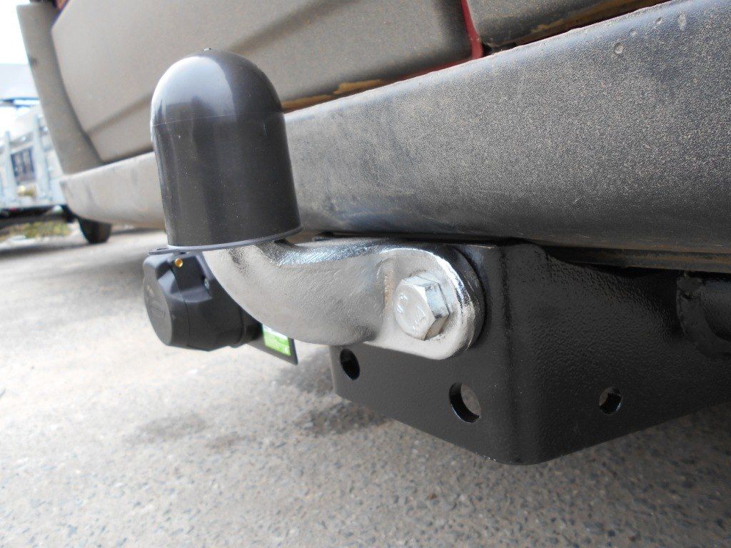 Фаркоп Лидер-Плюс для Peugeot Boxer L2 2006-2026. Фланцевое крепление. Артикул P107-F