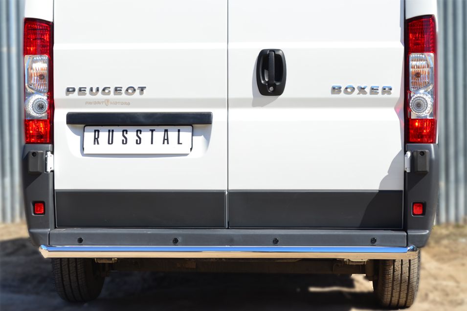 Защита RusStal заднего бампера d63 (прямая) для Peugeot Boxer L1H1 2012-2026. Артикул PBZ-001657