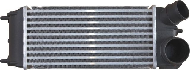 Интеркулер NRF для Ford Fiesta VI 2008-2019. Артикул 30356