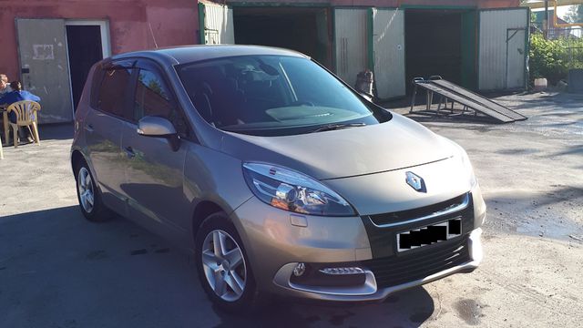 Дефлекторы Cobra Tuning для окон Renault Scenic III (в т.ч. Grand) 2009-2016. Артикул R12209