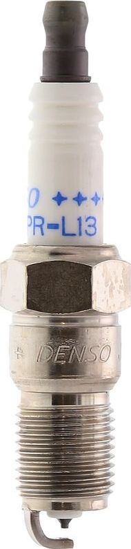 Свеча зажигания Denso Platinum. Артикул PT16EPR-L13