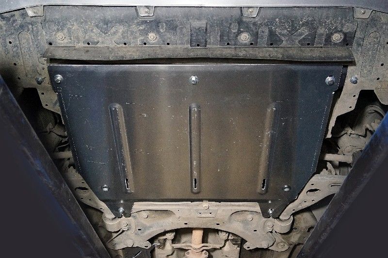 Защита алюминиевая ТСС (4 мм) для картера и КПП GAC GS5 2020-2026. Артикул ZKTCC00626